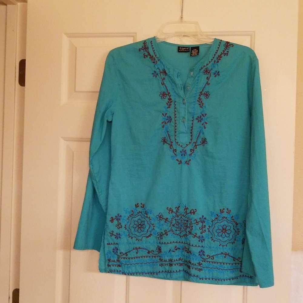 Embroidered cotton long sleeved shirt